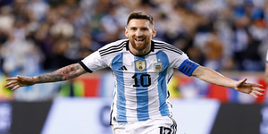 2022-argentinas-lionel-messi-celebrates-766130827.jpg