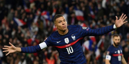 1636882336922-mbappe_194754.jpg