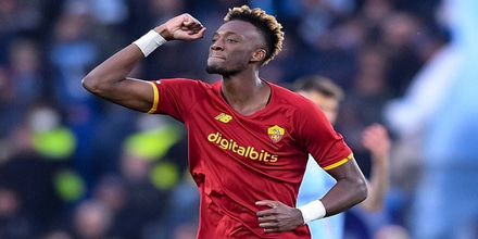 tammy-abraham-celebrates-scoring-for-roma-against-lazio-in-serie-a-match.jpg